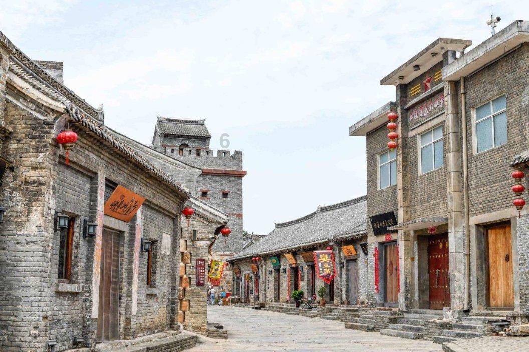 沙漠前行