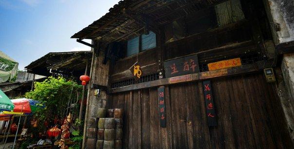 膝盖关节酸痛，小腿有酸胀感.怎么治疗或缺什么维生素游戏画面